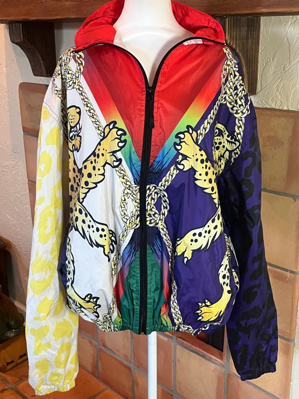 Vintage Smoke Rise Windbreaker Hidden Hoodie Jacket, size XL
